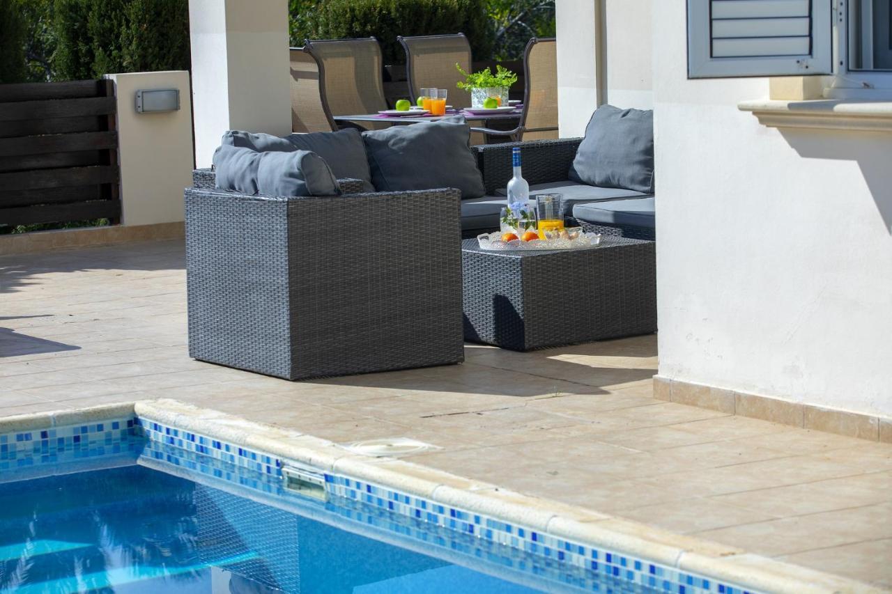 Villa Mesogeios 39 Paralimni Eksteriør billede