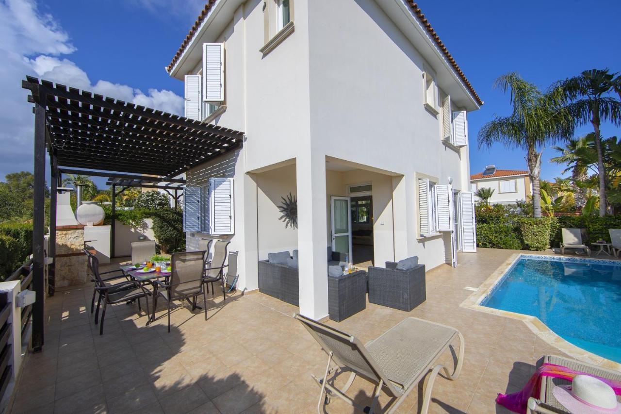 Villa Mesogeios 39 Paralimni Eksteriør billede