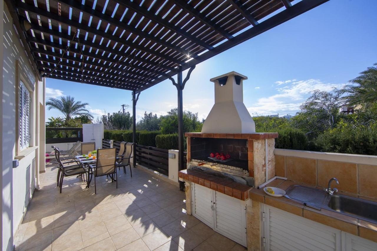 Villa Mesogeios 39 Paralimni Eksteriør billede