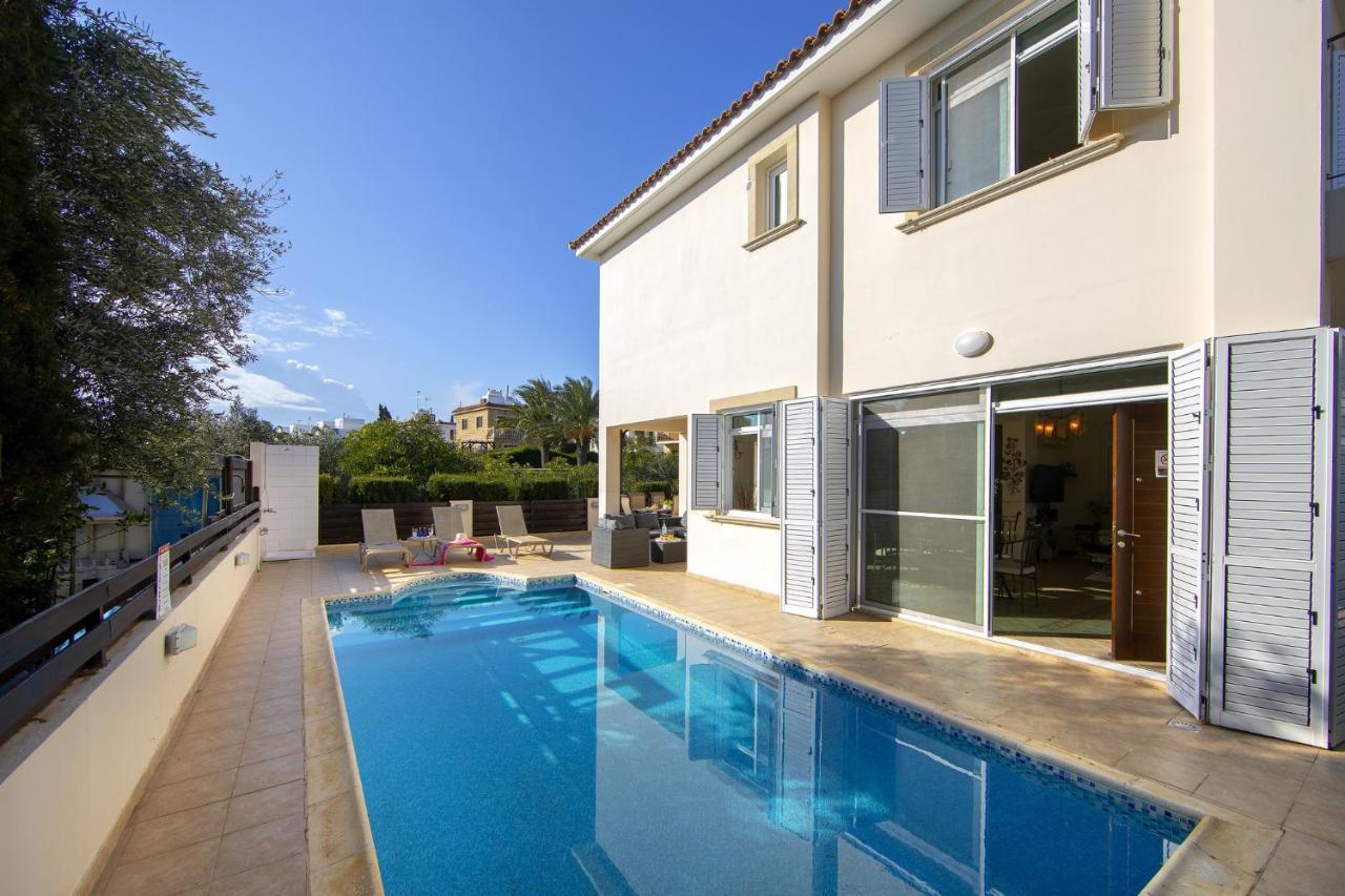 Villa Mesogeios 39 Paralimni Eksteriør billede