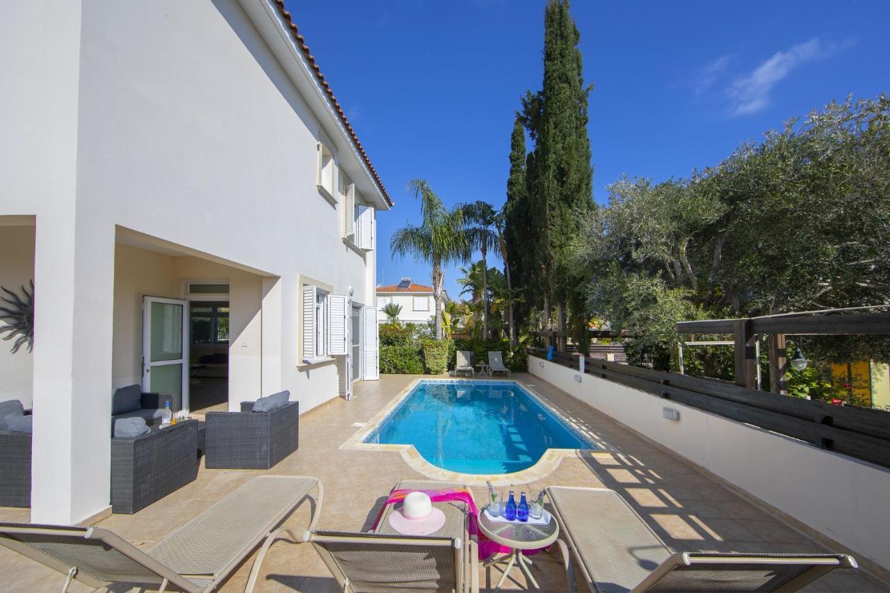 Villa Mesogeios 39 Paralimni Eksteriør billede