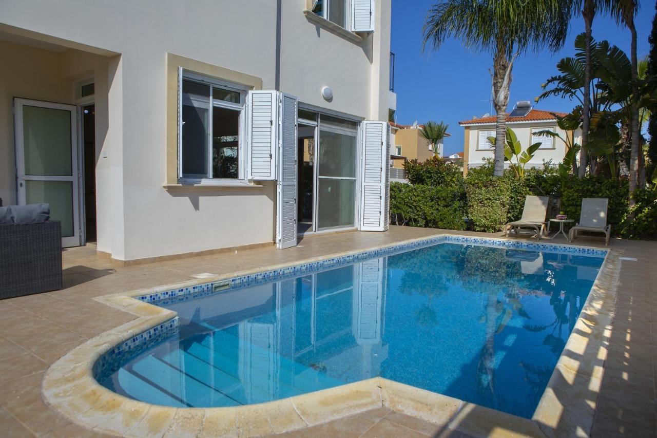 Villa Mesogeios 39 Paralimni Eksteriør billede