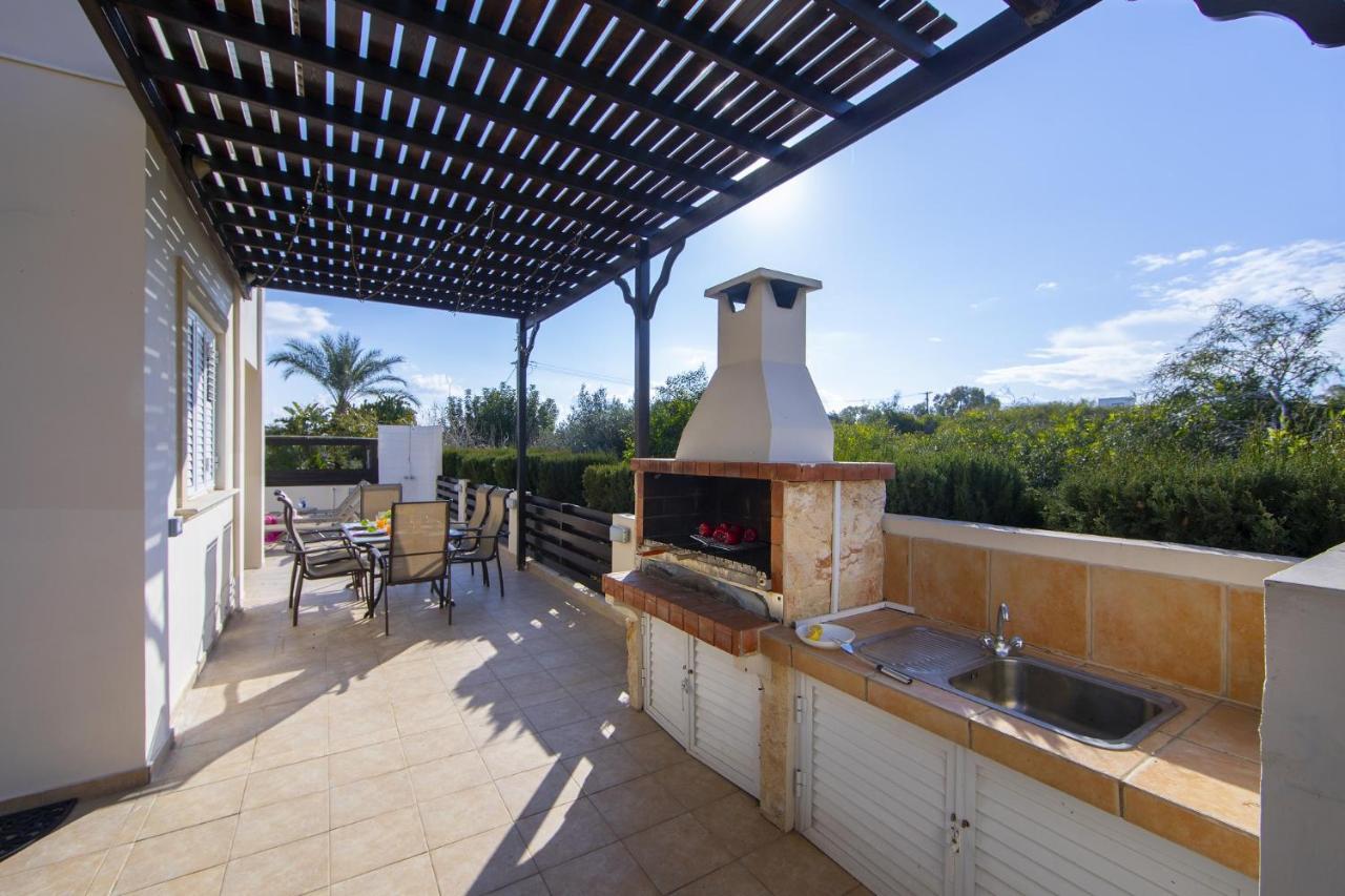 Villa Mesogeios 39 Paralimni Eksteriør billede