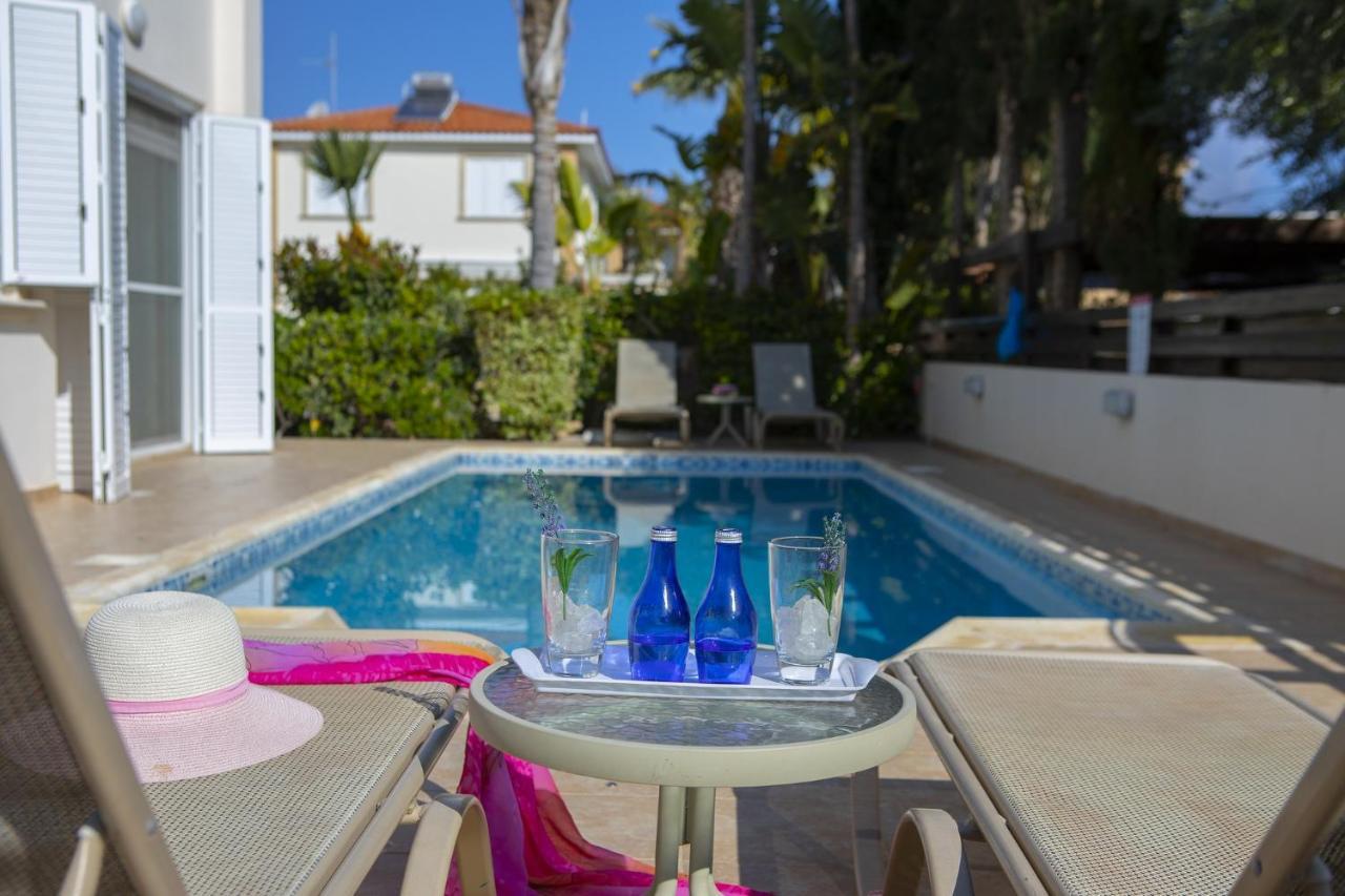 Villa Mesogeios 39 Paralimni Eksteriør billede